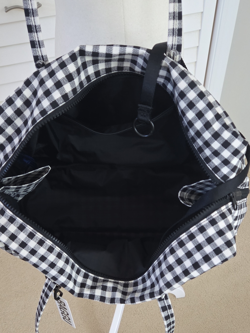 BAGGU Nylon Bowler Bag Gingham - Picture 3 of 4
